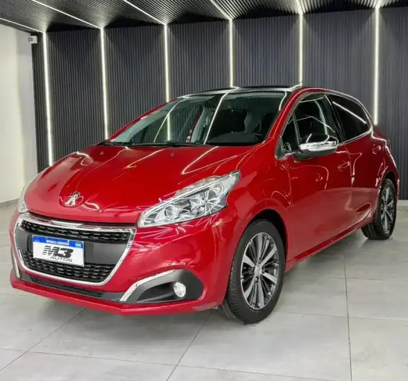 Peugeot 208 2018 - foto 1