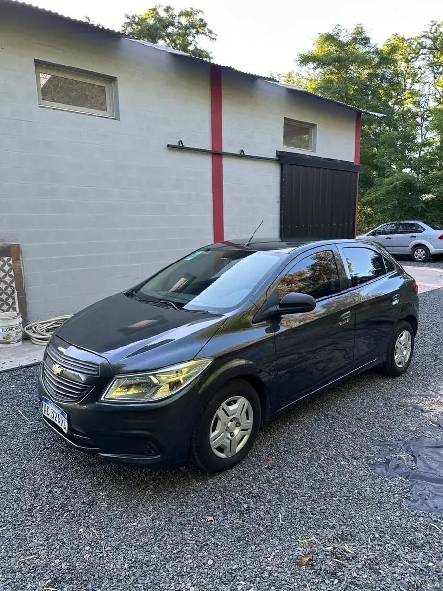 Chevrolet Onix Lt 2018 - foto 2