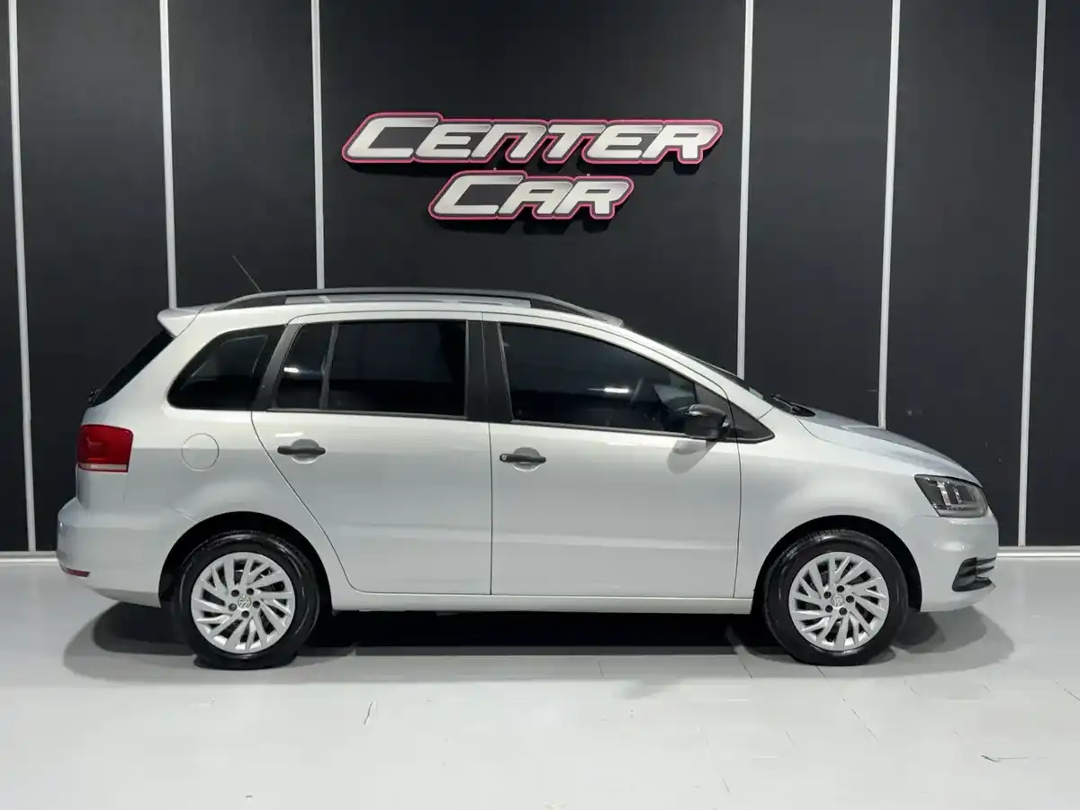 Volkswagen Suran 1.6 Comfortline 101Cv 2017 - foto 3