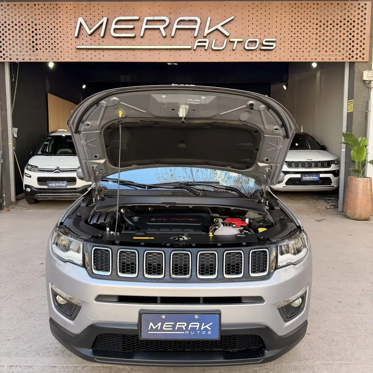 Jeep Compass 2.4 Longitude Plus 2021 - foto 4