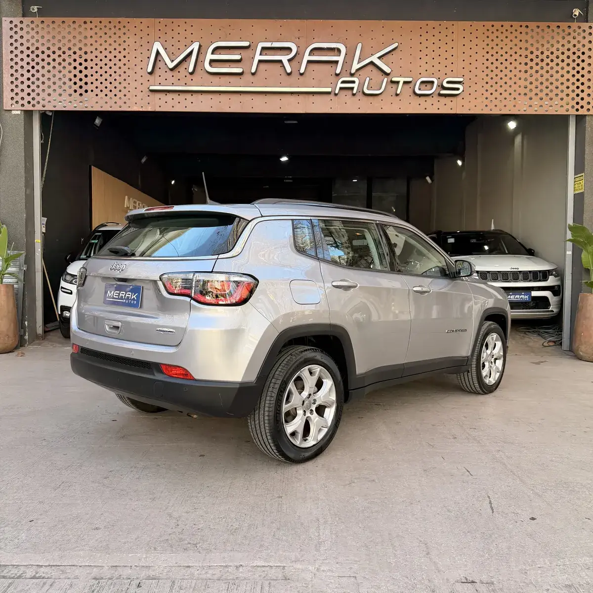 Jeep Compass 2.4 Longitude Plus 2021 - foto 5