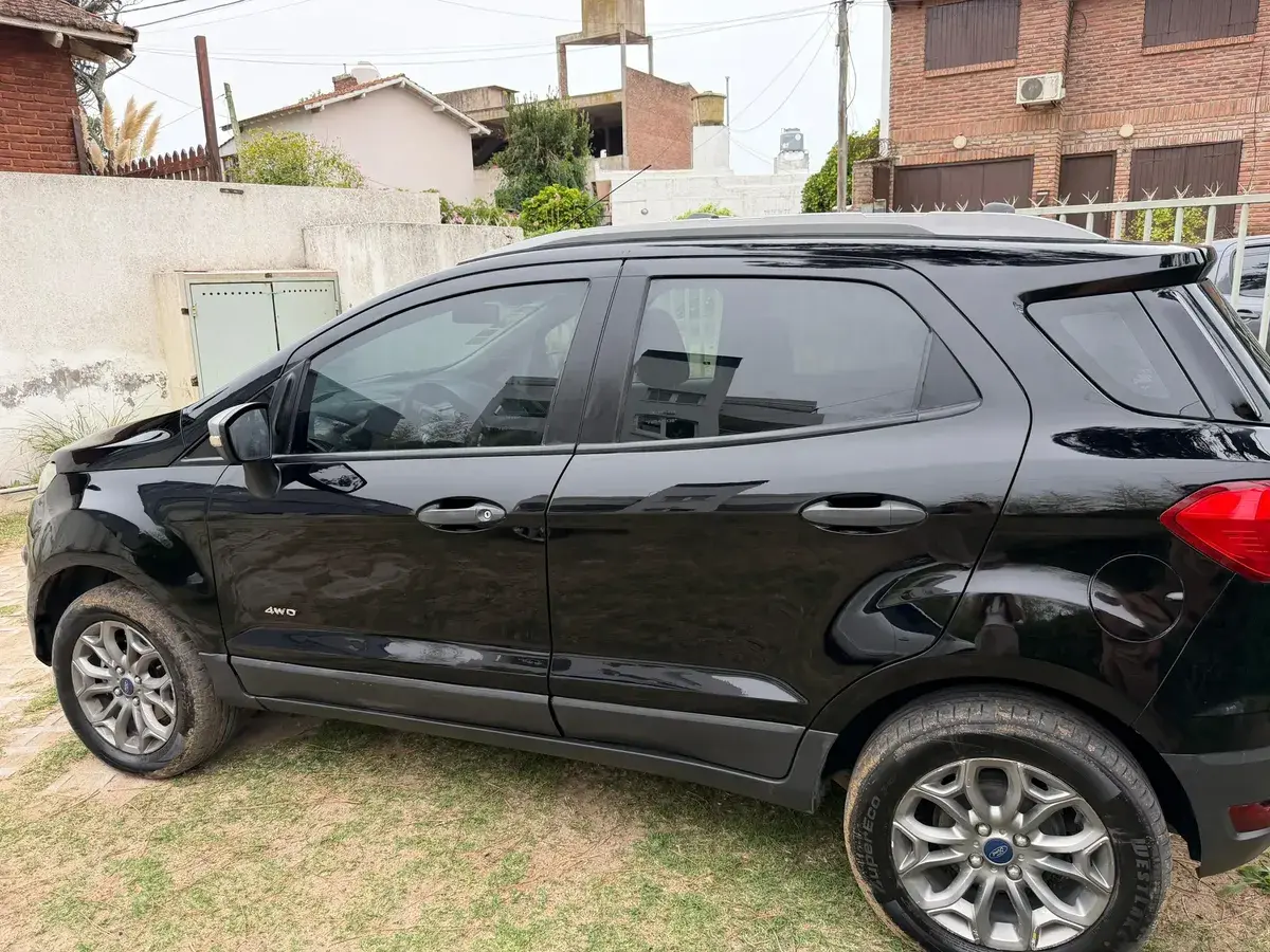 Ford Ecosport 2.0 Freestyle 143 4X4 2015 - foto 3