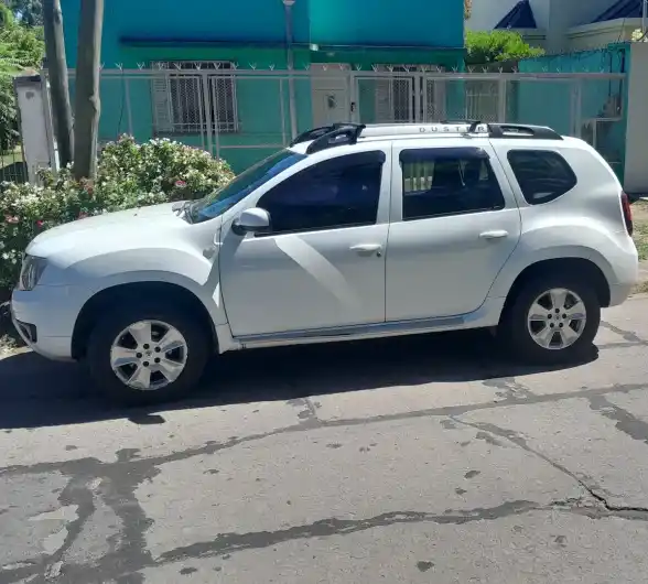 Renault Duster 1.6 Ph2 4X2 Privilege 110Cv 2015 - foto 1