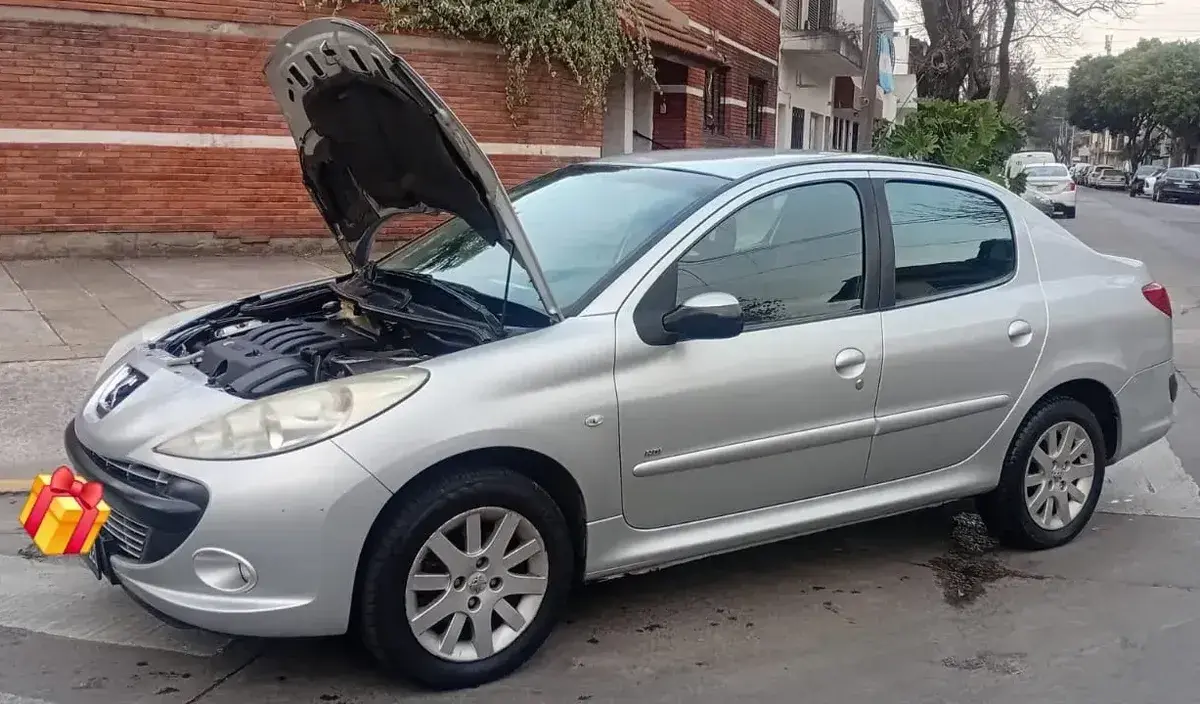 Peugeot 207 2.0 Sedan Xt Hdi 2011 - foto 3