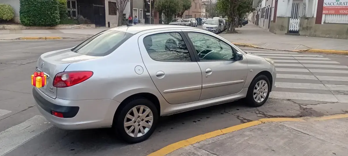 Peugeot 207 2.0 Sedan Xt Hdi 2011 - foto 5