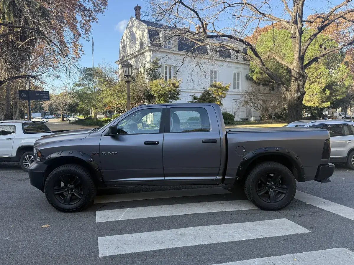 Ram 1500 5.7 Laramie Atx V8 2019 - foto 3