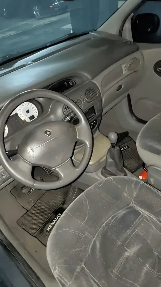 Renault Scénic 1.9 I Confort 2008 - foto 5