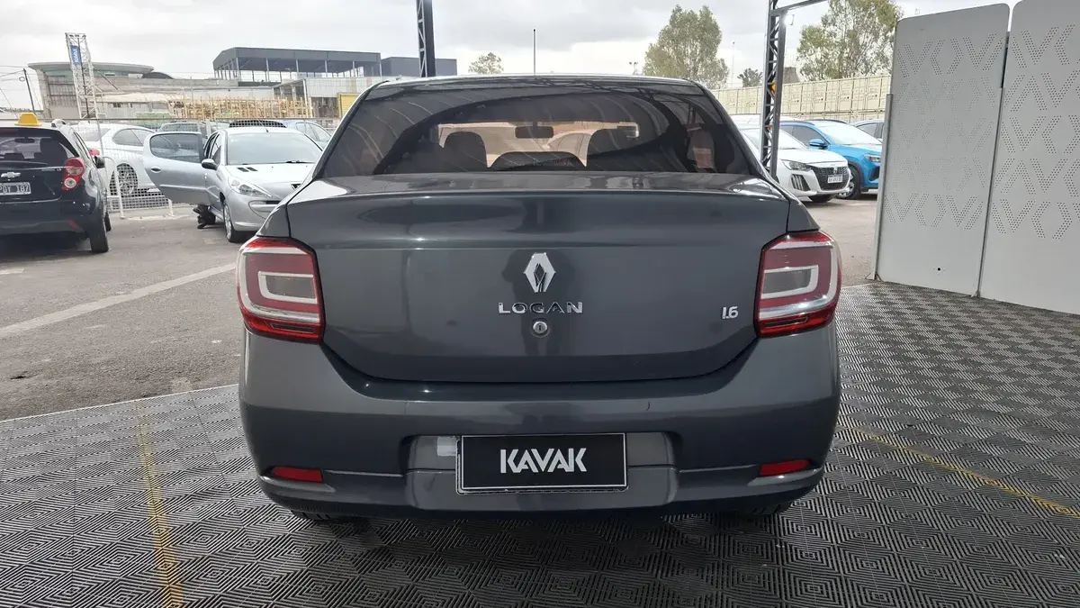 Renault Logan 1.6 Authentique Plus 2017 - foto 4