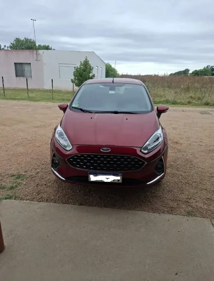 Ford Fiesta Kinetic 1.6 Titanium 120Cv 2018 - foto 1