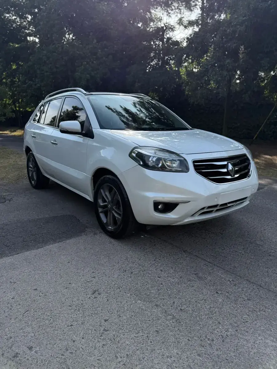 Renault Koleos 2.5 Ph3 Privilege 4X4 Cvt 2013 - foto 3
