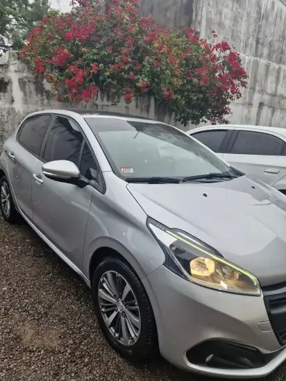 Peugeot 208 1.6 Feline 2020 - foto 4