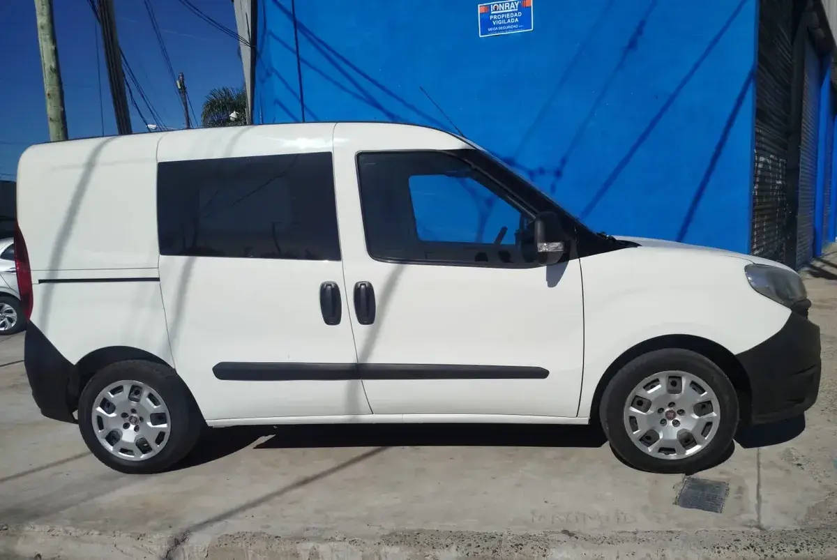 Fiat Doblo 1.4 Active High Security 2017 - foto 2