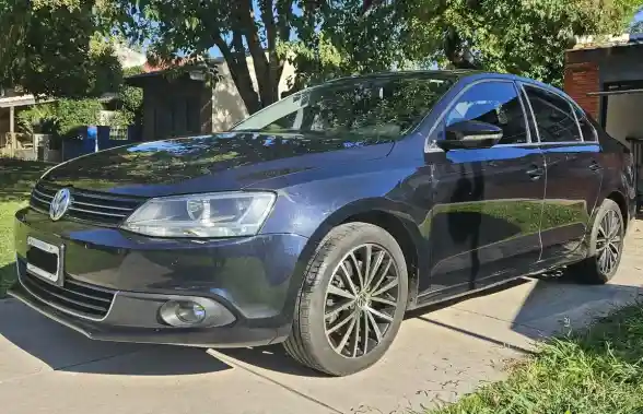 Volkswagen Vento 2.0 Sportline Tsi 200Cv 2011 - foto 1