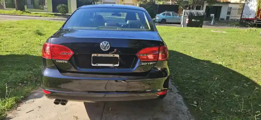 Volkswagen Vento 2.0 Sportline Tsi 200Cv 2011 - foto 2