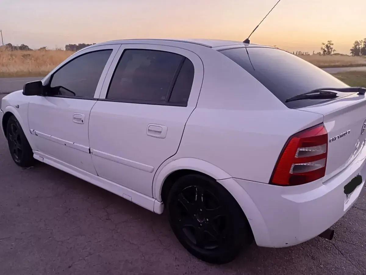 Chevrolet Astra 2.0 Gl 2005 - foto 4