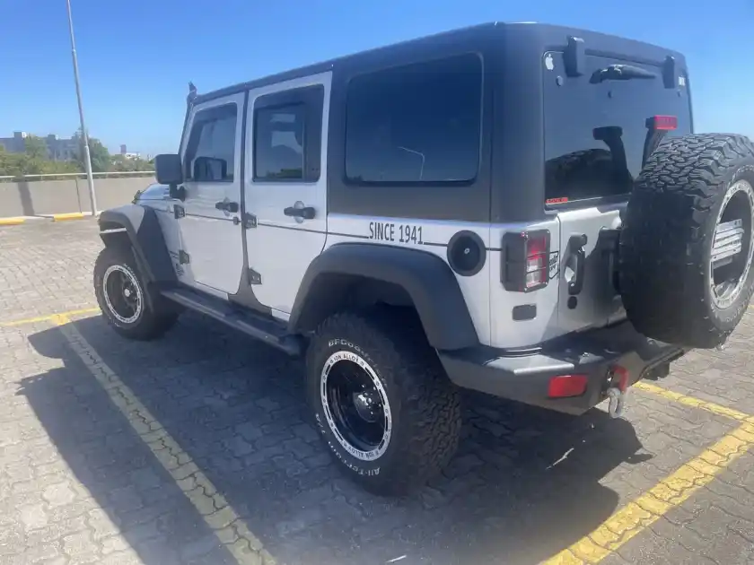 Jeep Wrangler 3.8 Sport Unlimited 199Cv Atx 2011 - foto 4