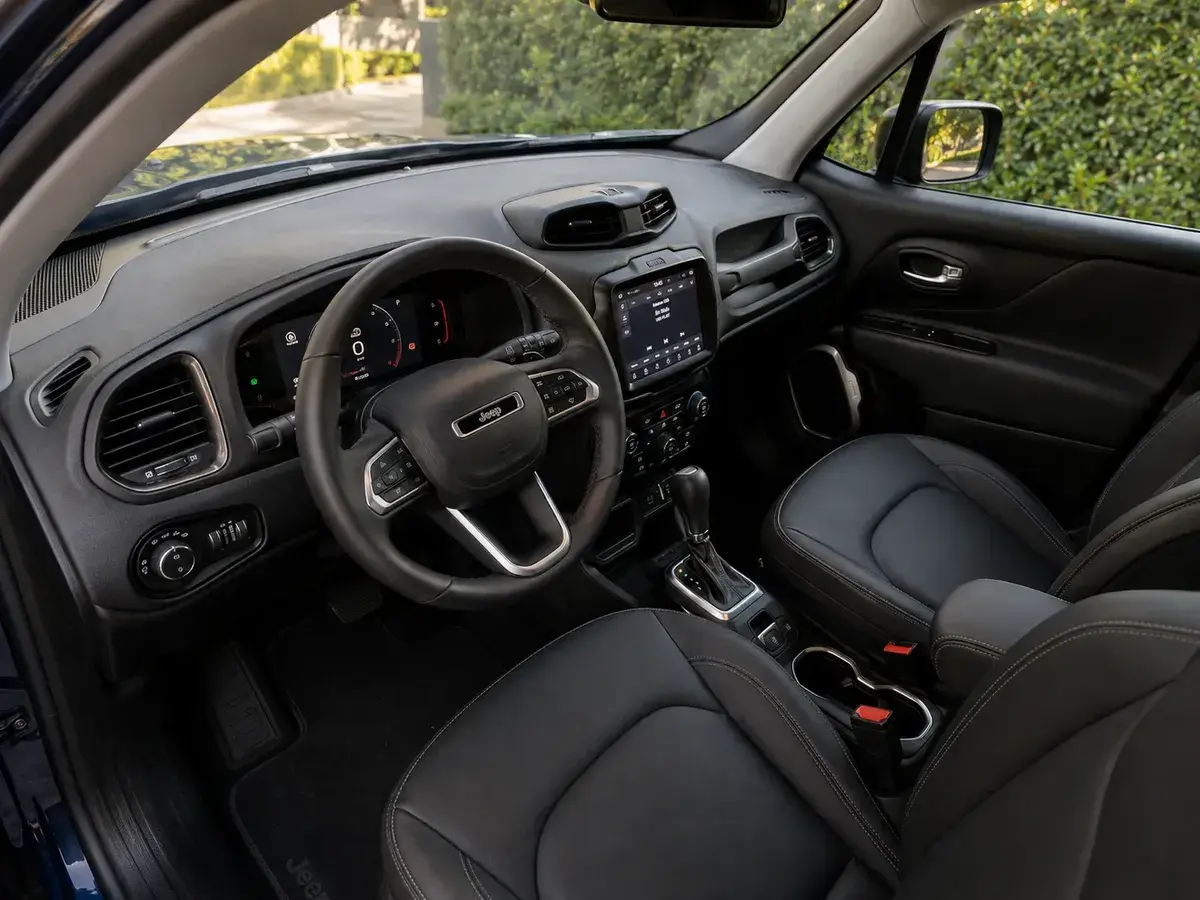 Jeep Renegade 1.3T Longitude At6 Fwd 2025 - foto 4