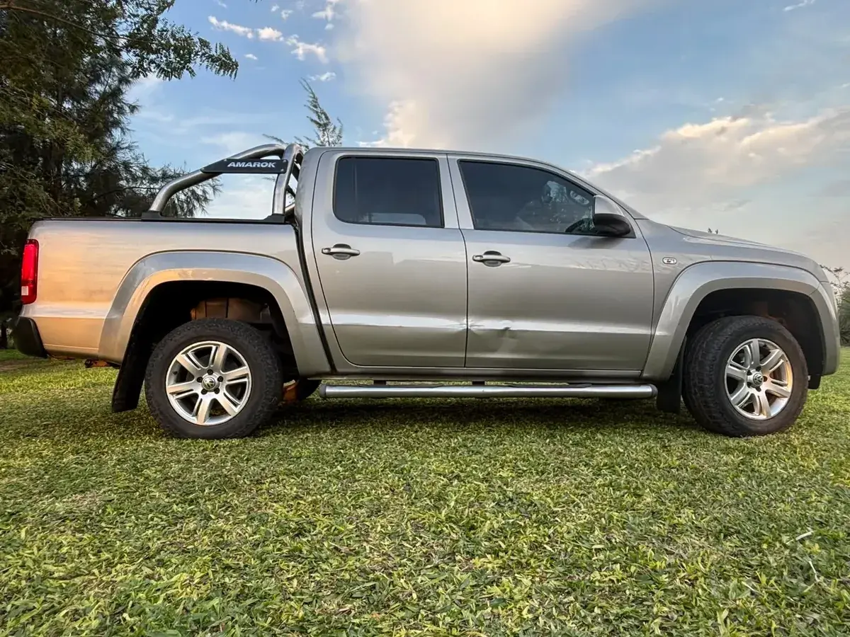 Volkswagen Amarok 2.0 Cd Tdi 180Cv 4X2 Trendline B33 2015 - foto 5