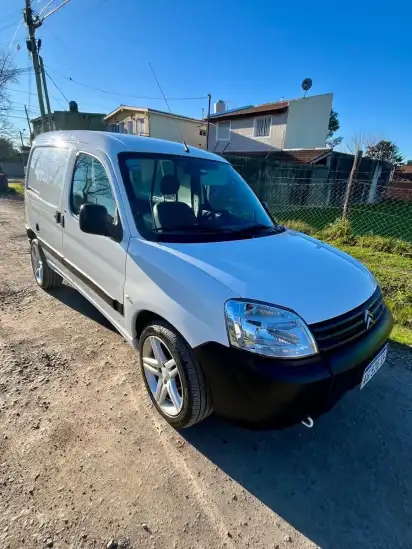 Citroën Berlingo Furgon 1.6 Vti 115 Business 2024 - foto 5