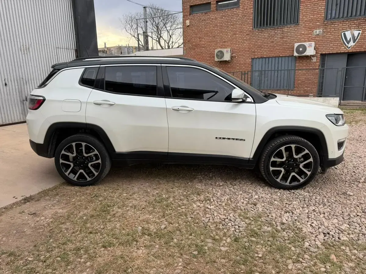 Jeep Compass 2.4 Limited 170Cv Atx 2018 - foto 2
