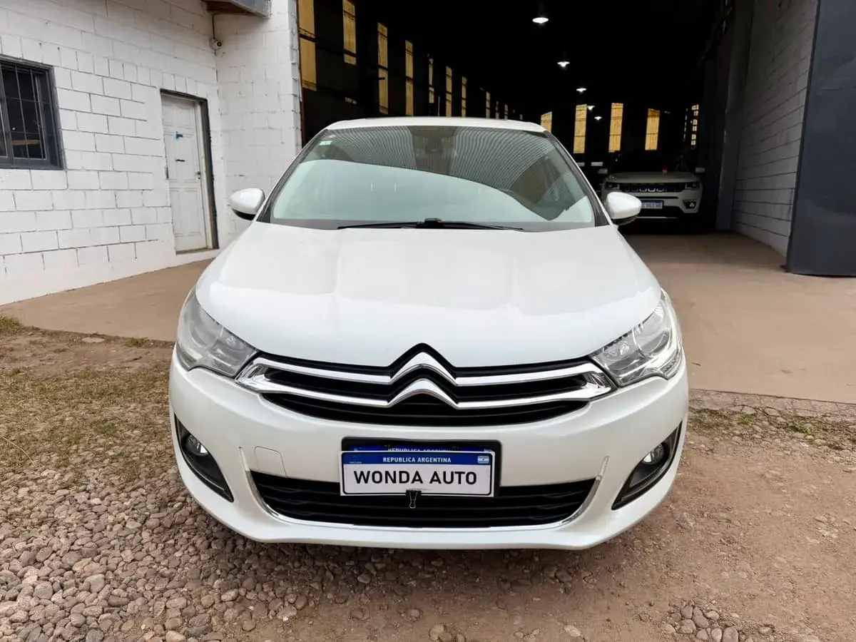 Citroën C4 Lounge 1.6 Hdi Feel Pack 2017 - foto 2