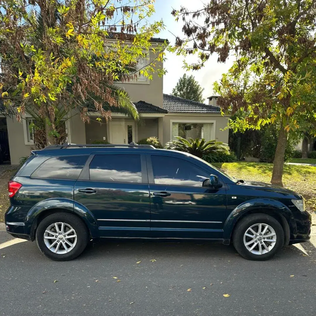 Dodge Journey 2.4 Sxt 170Cv Atx6 (Techo, Dvd) 2013 - foto 2