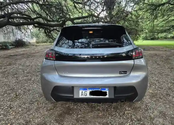Peugeot 208 1.6 Style Tiptronic 2023 - foto 4