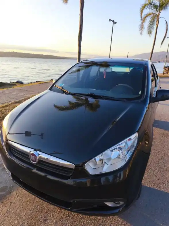 Fiat Grand Siena 1.4 Attractive 87Cv C/Pack Seguridad 2014 - foto 4