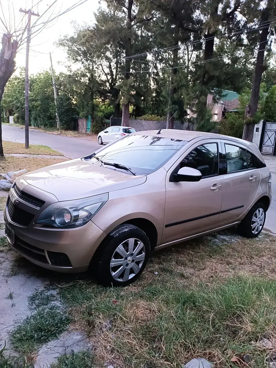 Chevrolet Agile 1.4 Ls Spirit 2013 - foto 1