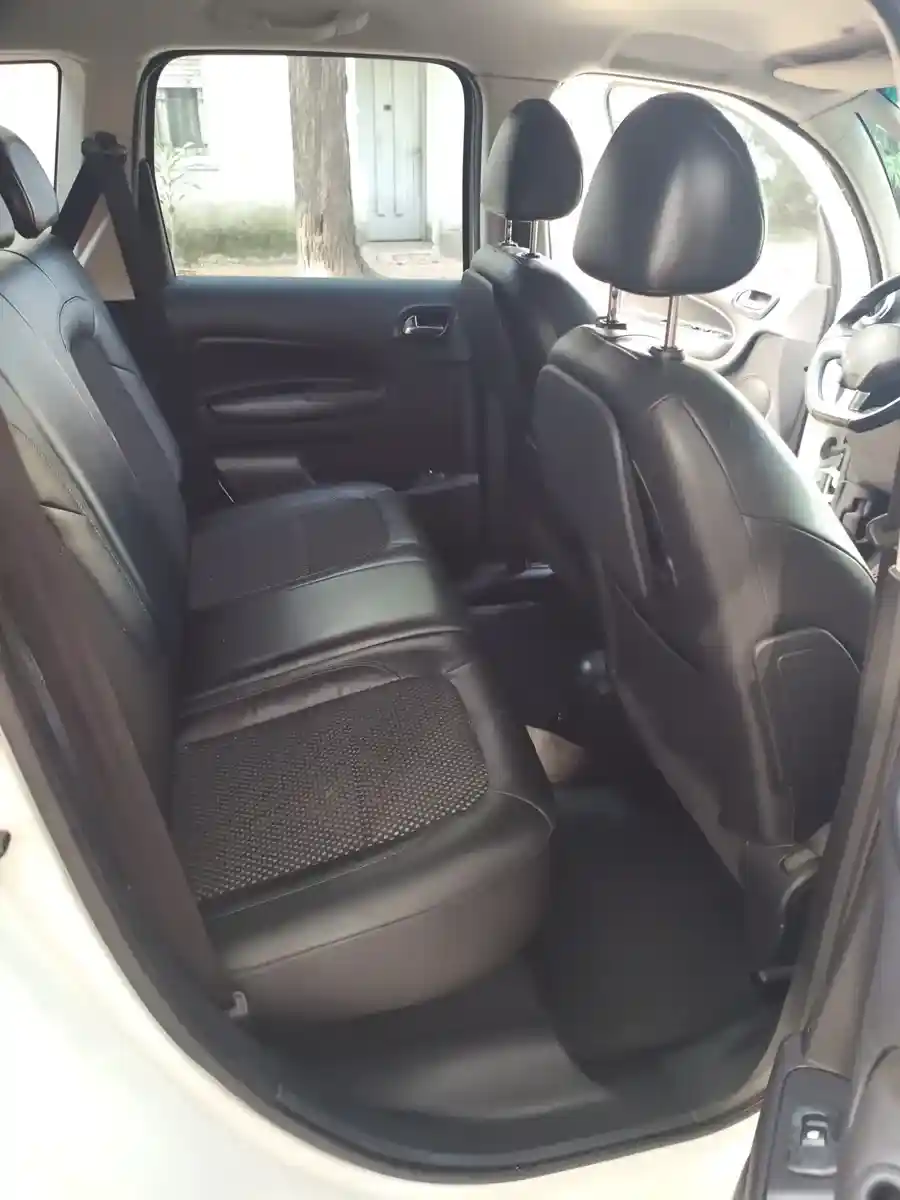 Citroën C3 Picasso 1.6 Exclusive 110Cv Pack My Way 2012 - foto 4