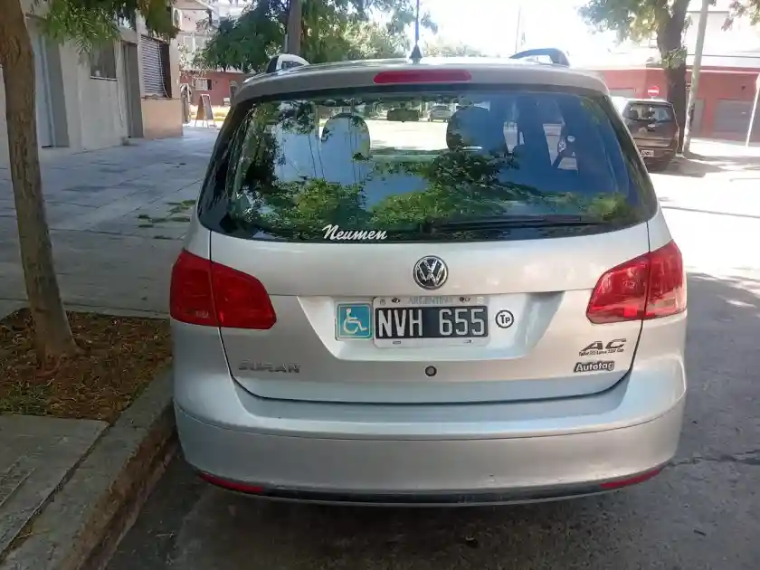 Volkswagen Suran 1.6 Highline 101Cv 2014 - foto 3