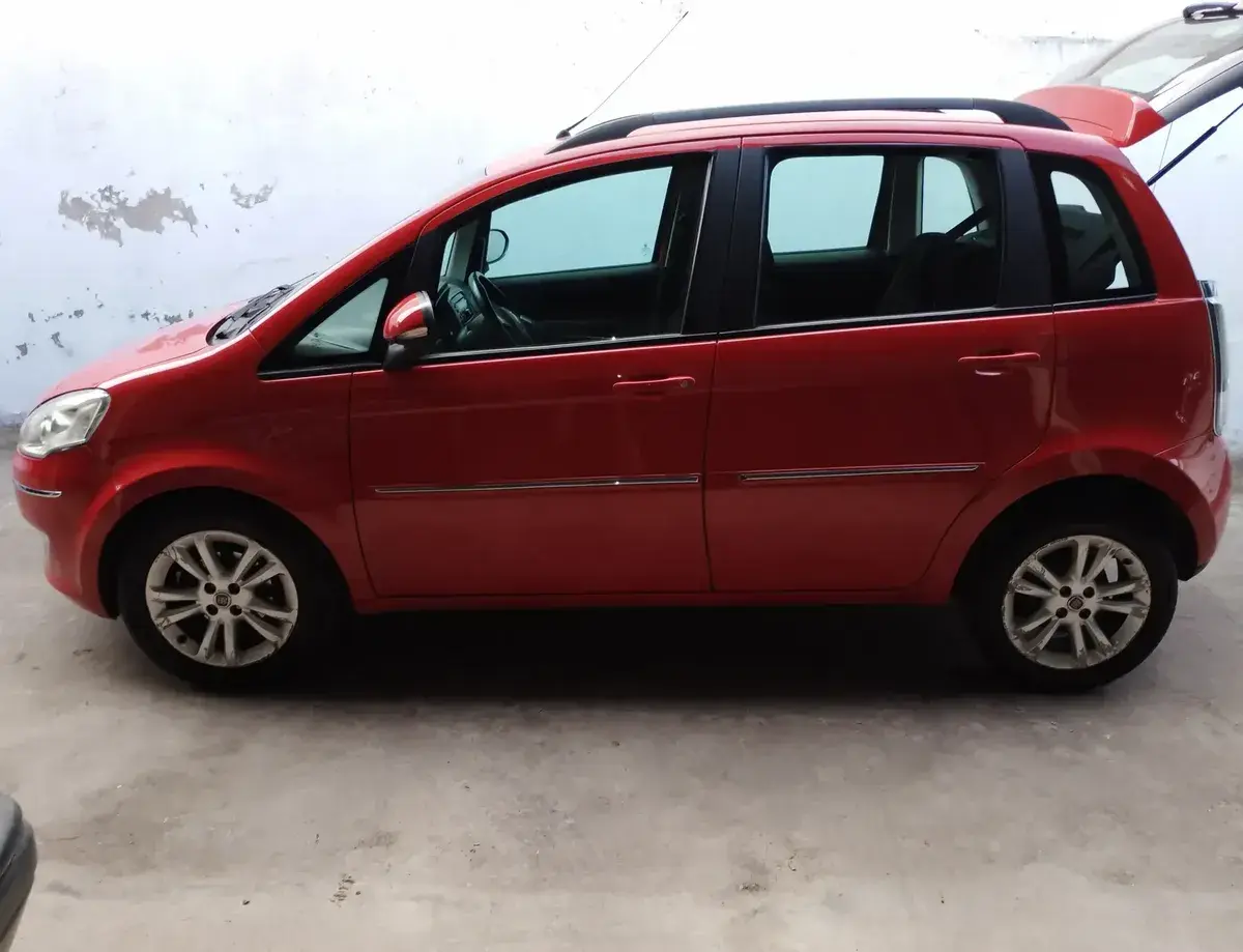 Fiat Idea 1.6 Essence 115Cv C/Pack Top 2014 - foto 1