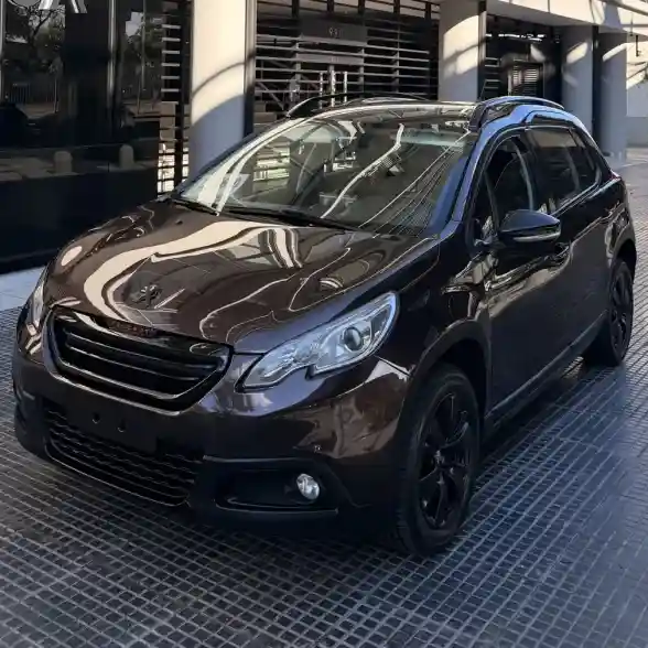 Peugeot 2008 1.6 Allure 2018 - foto 1