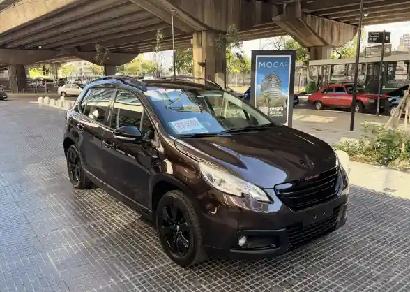 Peugeot 2008 1.6 Allure 2018 - foto 4