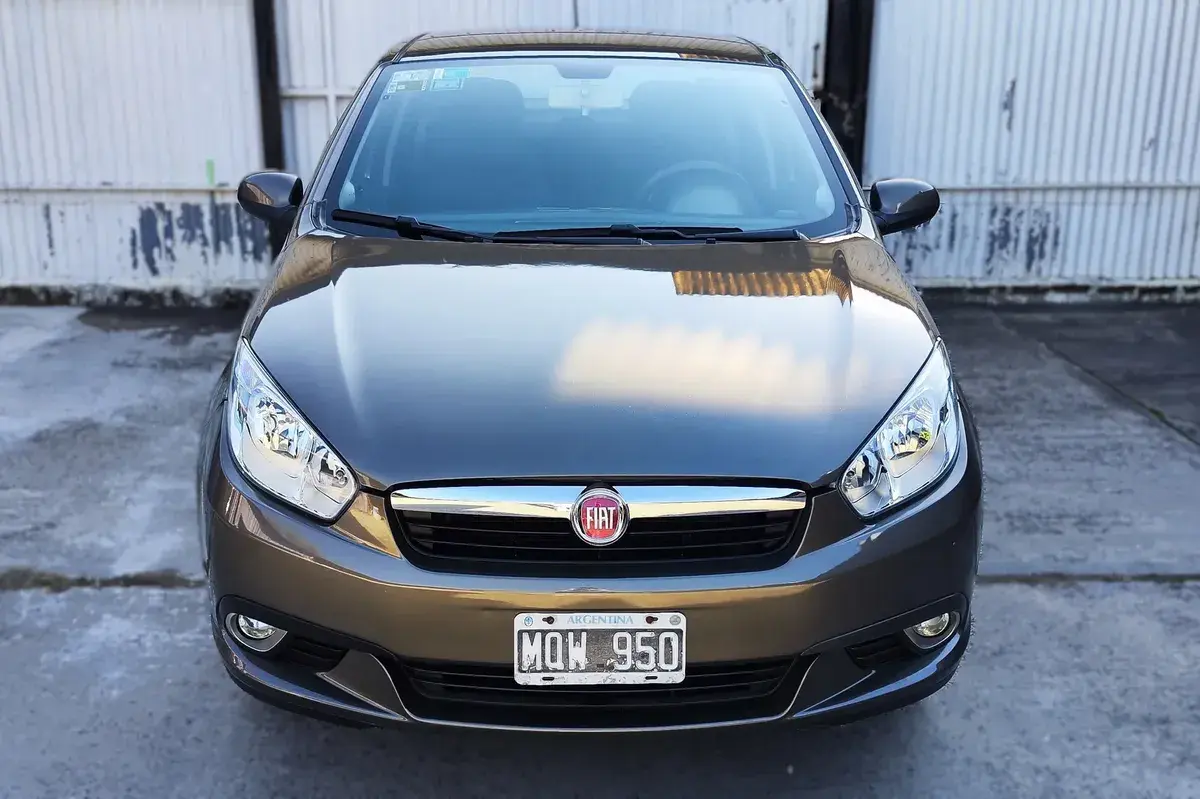 Fiat Grand Siena 1.4 Attractive 87Cv C/Pack Seguridad 2013 - foto 2