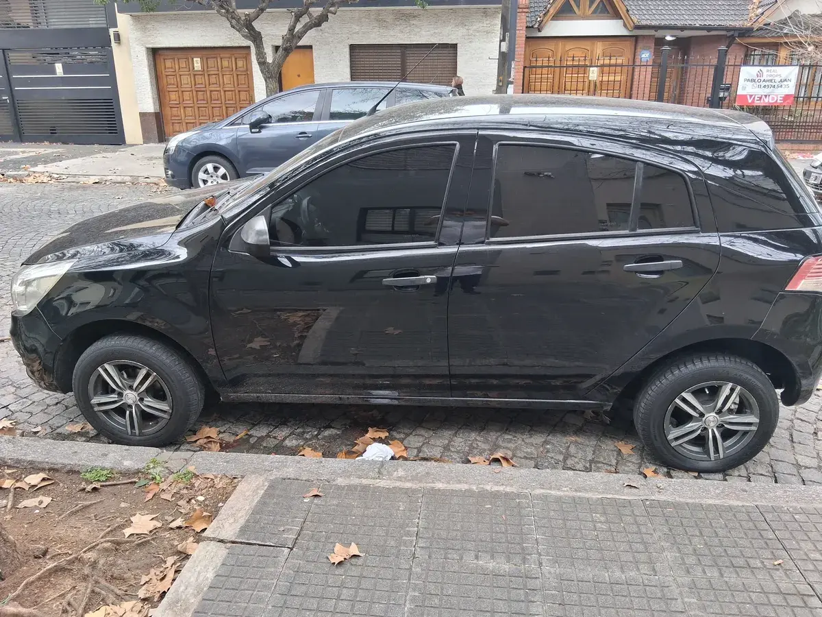 Chevrolet Agile 1.4 Ls Aa+Da+Mp3 2011 - foto 3