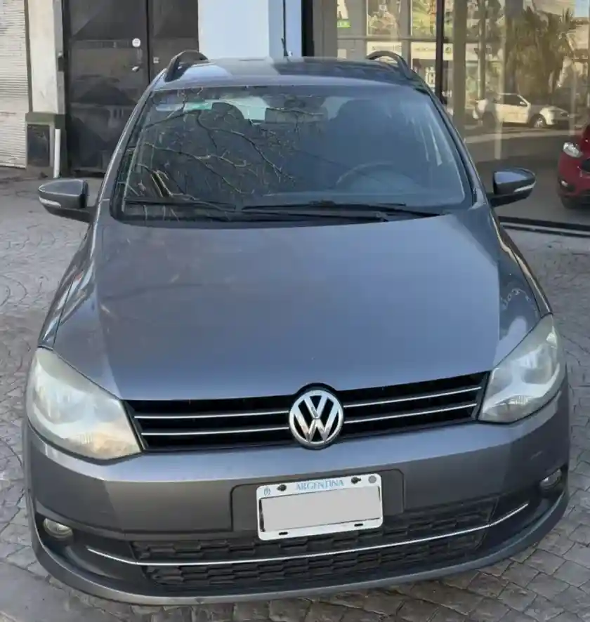 Volkswagen Suran 1.6 Highline 101Cv 2014 - foto 2