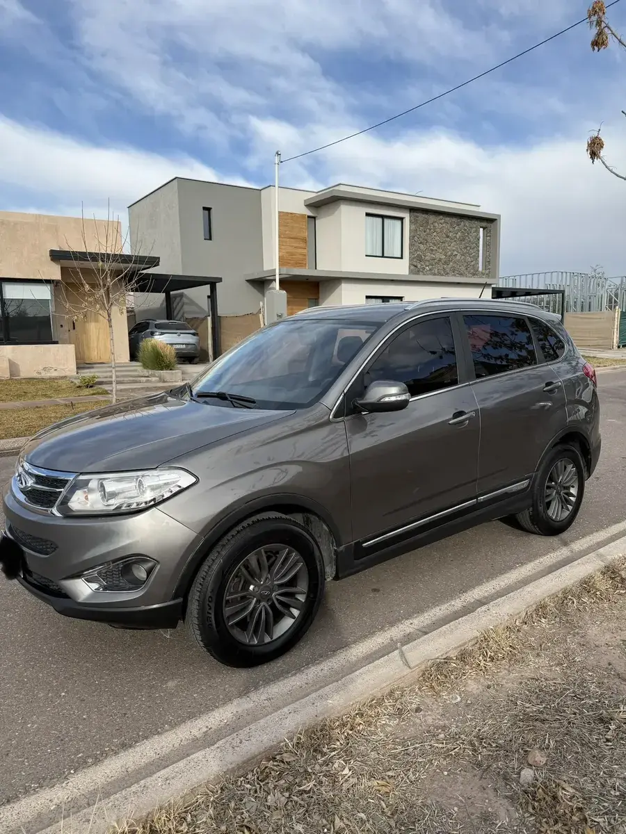 Chery Tiggo 5 2.0 Comfort 2017 - foto 3