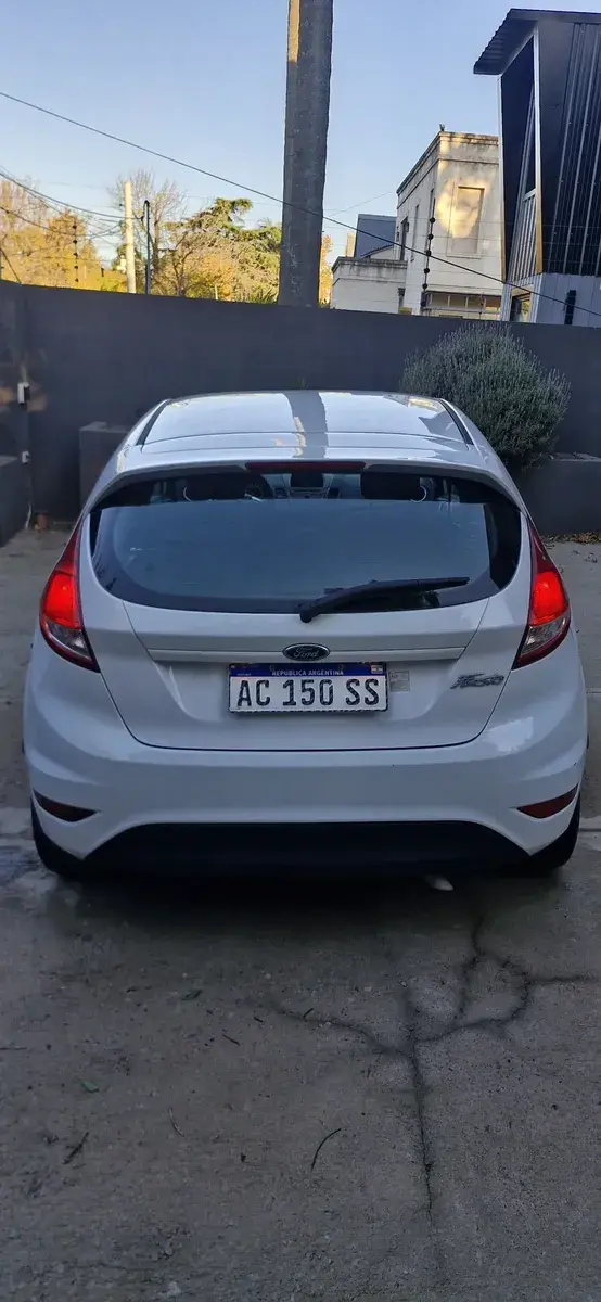 Ford Fiesta Kinetic Design 1.6 Se Powershift 120Cv 2017 - foto 3