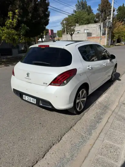 Peugeot 308 1.6 Feline Hdi 115Cv 2020 - foto 4