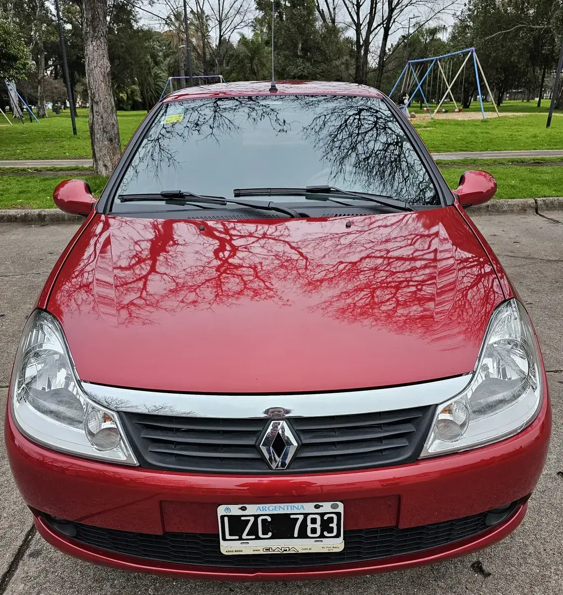 Renault Symbol 1.6 Expression Pack Ii 105Cv 2012 - foto 3