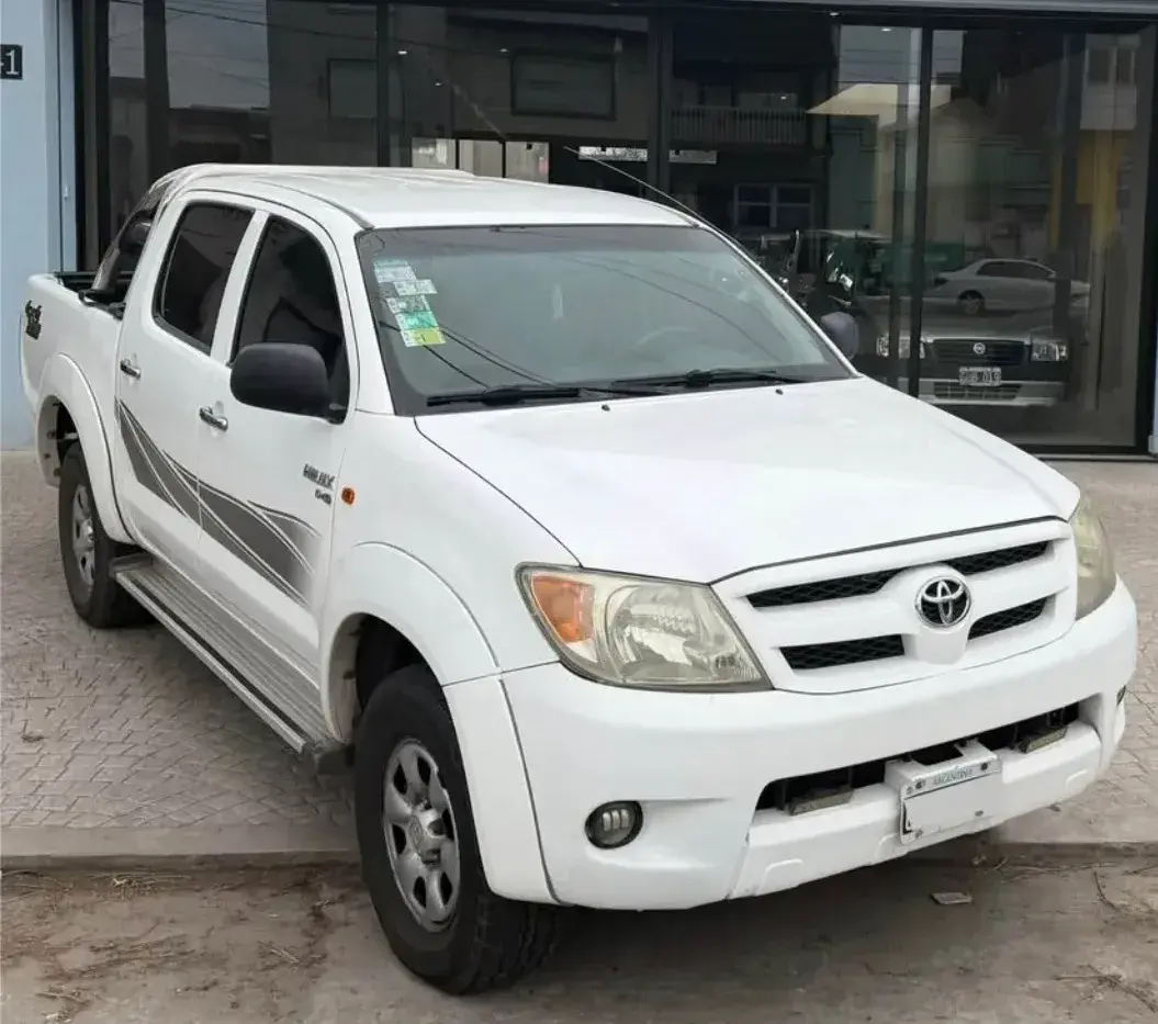Toyota Hilux 2.5 Dx 4X4 2007 - foto 3