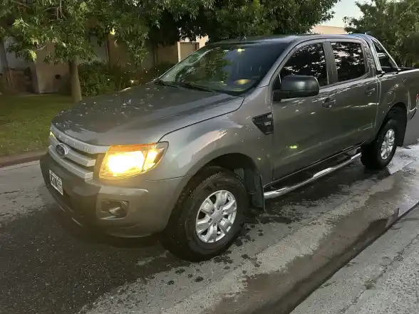 Ford Ranger 3.2 Cd 4X2 Xls Tdci 200Cv 2012 - foto 1