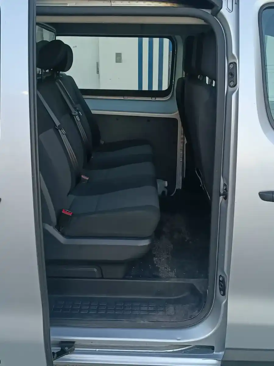 Citroën Jumpy 1.6 L3 Hdi 115 Business Mixto 2021 - foto 2