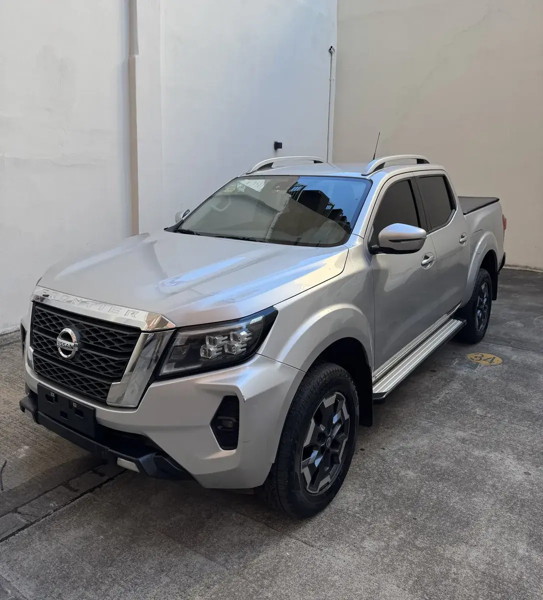 Nissan Frontier 2.3T Xe 4X2 At L22 2022 - foto 1