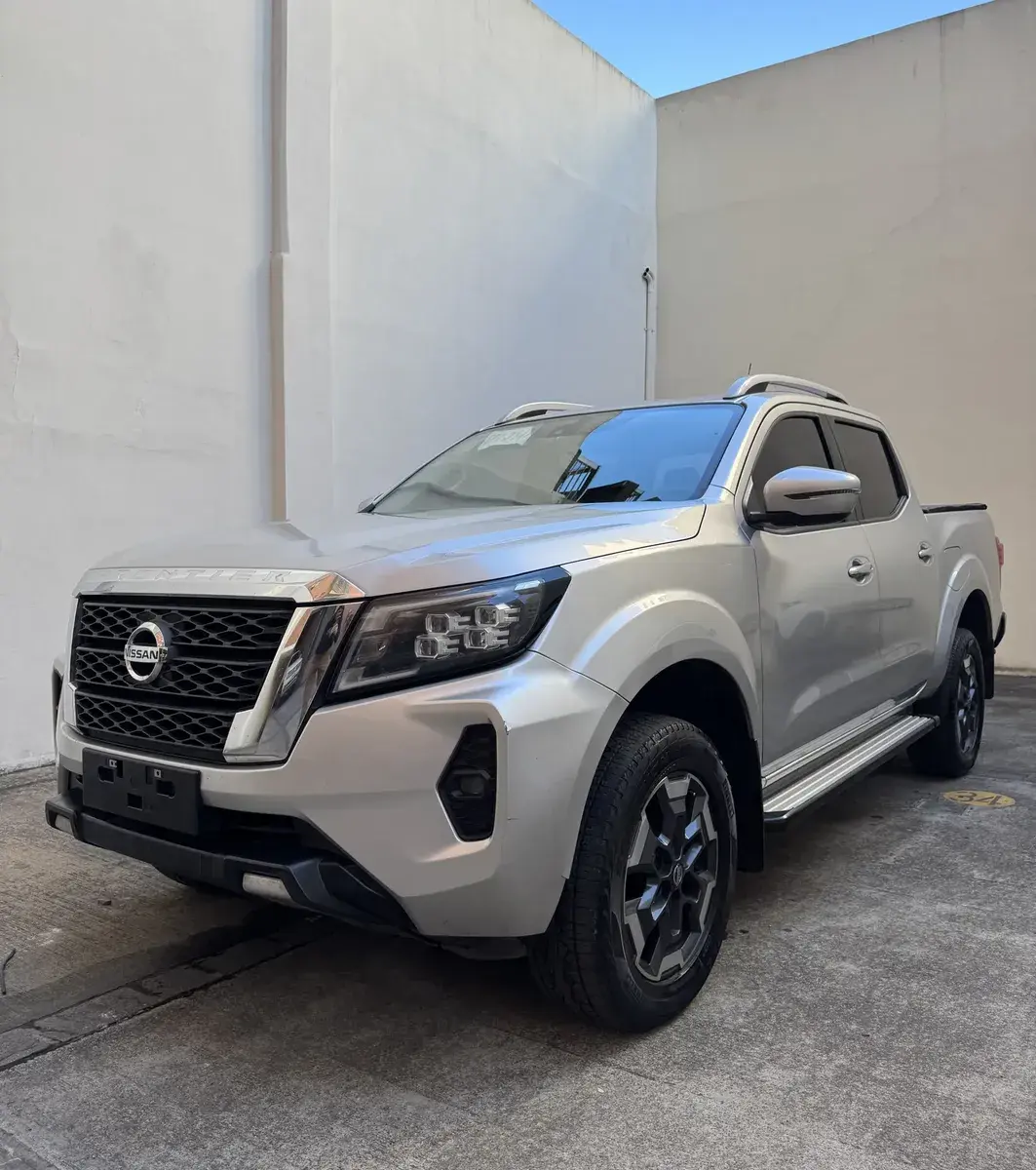 Nissan Frontier 2.3T Xe 4X2 At L22 2022 - foto 2