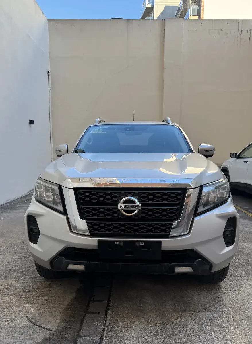 Nissan Frontier 2.3T Xe 4X2 At L22 2022 - foto 3
