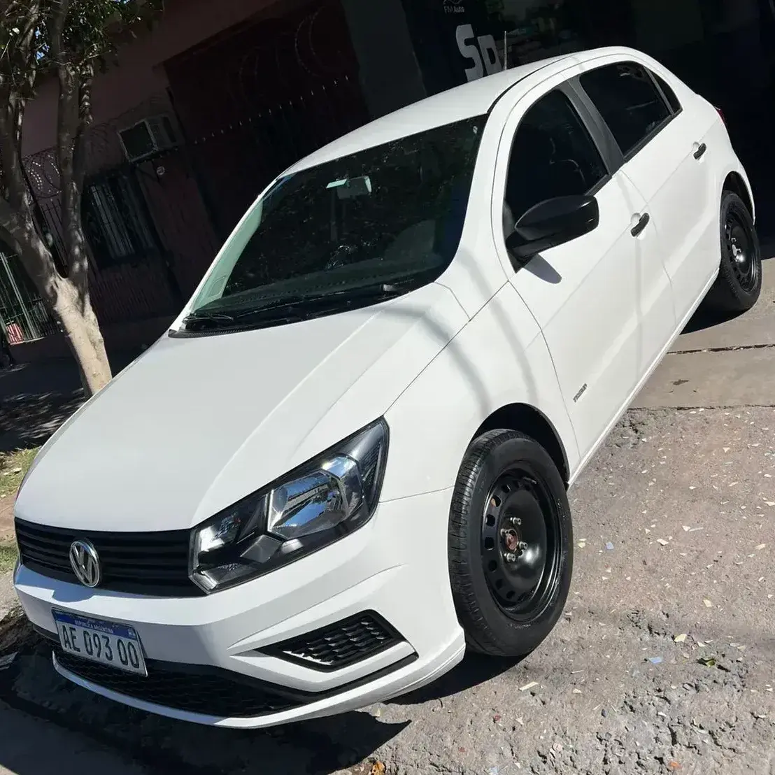 Volkswagen Gol Trend 1.6 101Cv A.a, Dir, Lev Vidrios. 2020 - foto 1