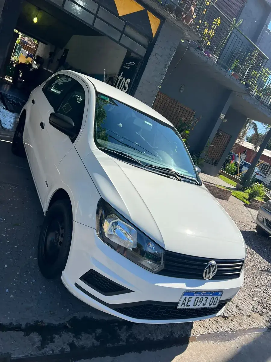 Volkswagen Gol Trend 1.6 101Cv A.a, Dir, Lev Vidrios. 2020 - foto 3