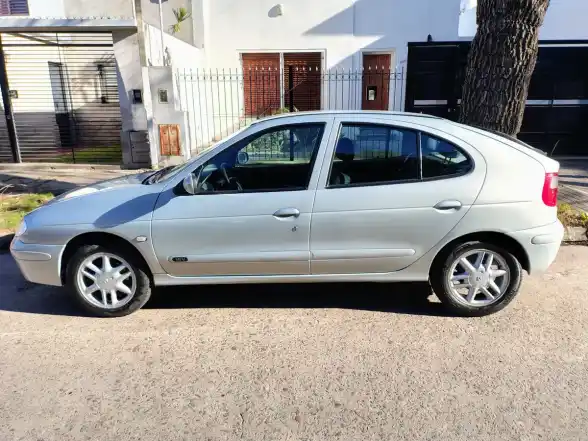 Renault Megane 1.6 16V Expression 2005 - foto 2